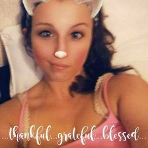 Meet your Posher, Nikki